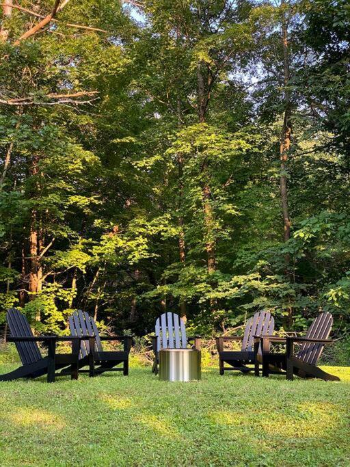Cozy Cottage, Hot Tub, Fire Pit, 15Min To Hudson And Hiking Catskill Exterior photo